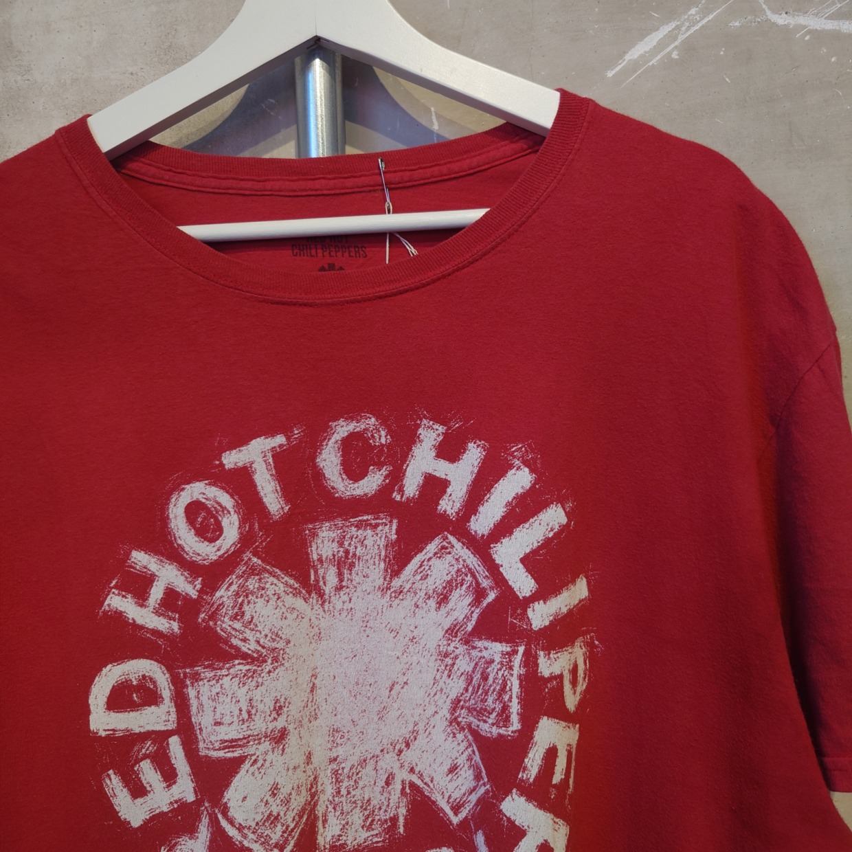 RED HOT CHILI PEPPERS(レッドホットチリペッパーズ)バンドTシャツ