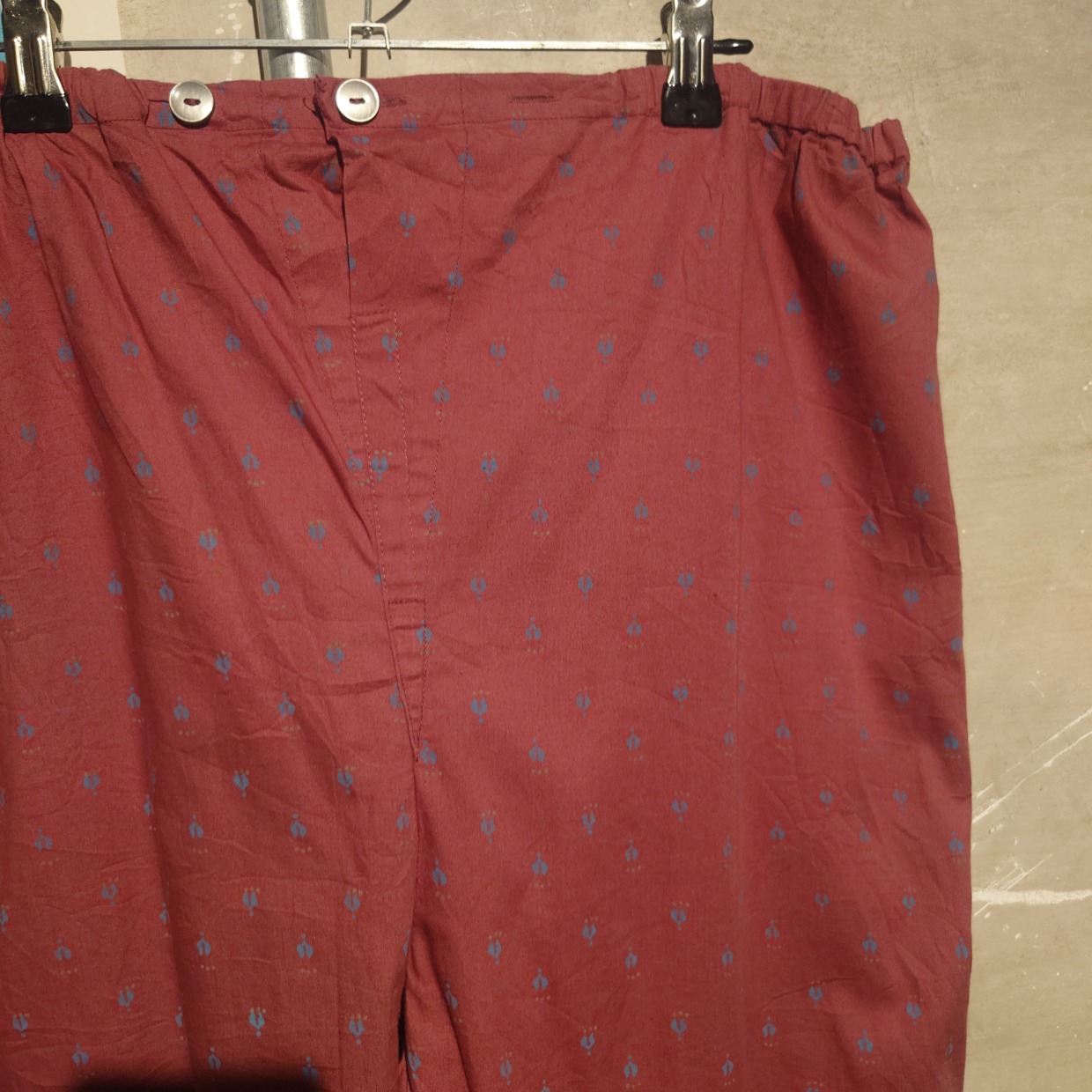 総柄パジャマパンツ　XLサイズ相当　エンジカラー　セットアップ可能