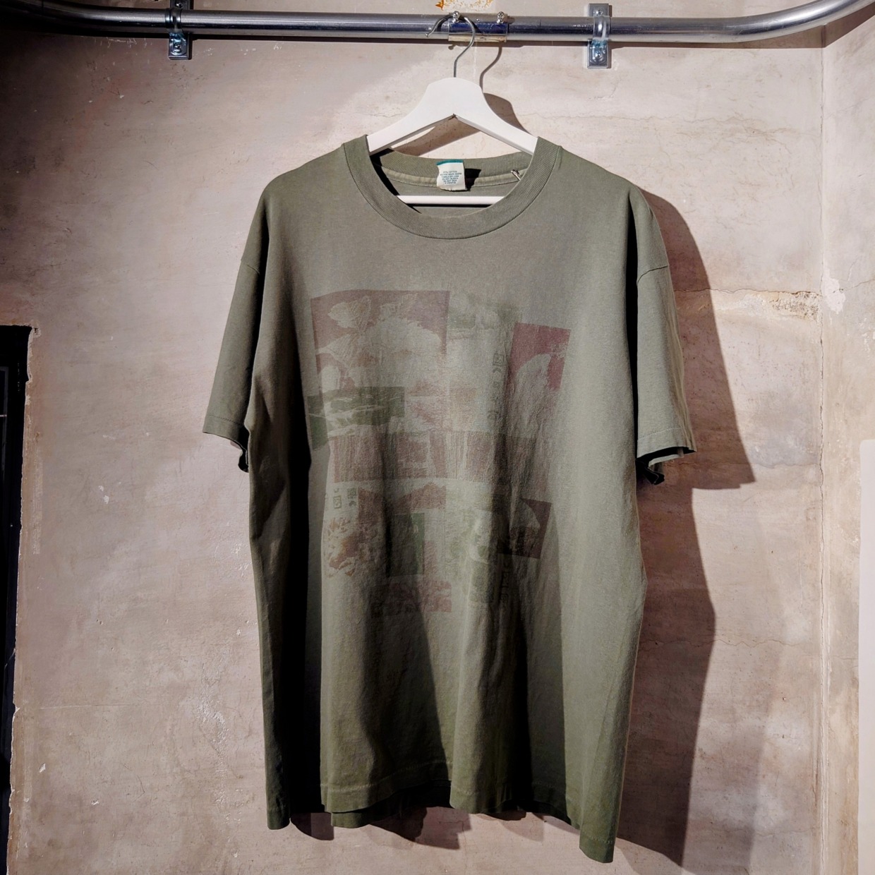 REVIS　リーバイス　プリントtシャツ　M　＃和歌山古着屋