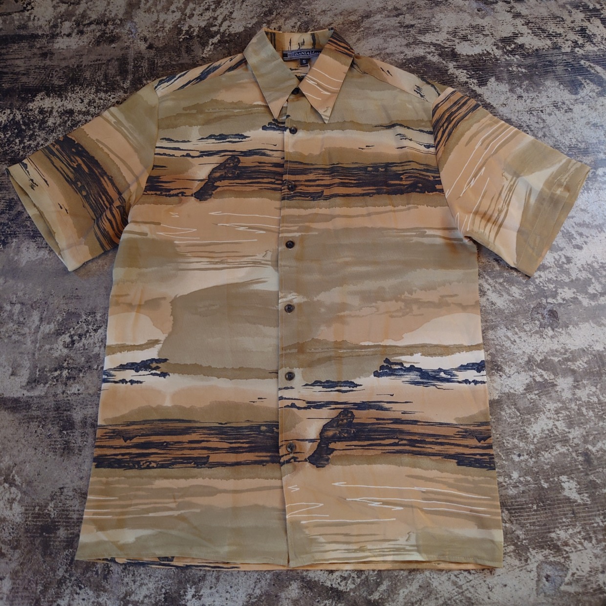 DANIALI USA  半袖シャツ USA製 S　＃和歌山古着屋