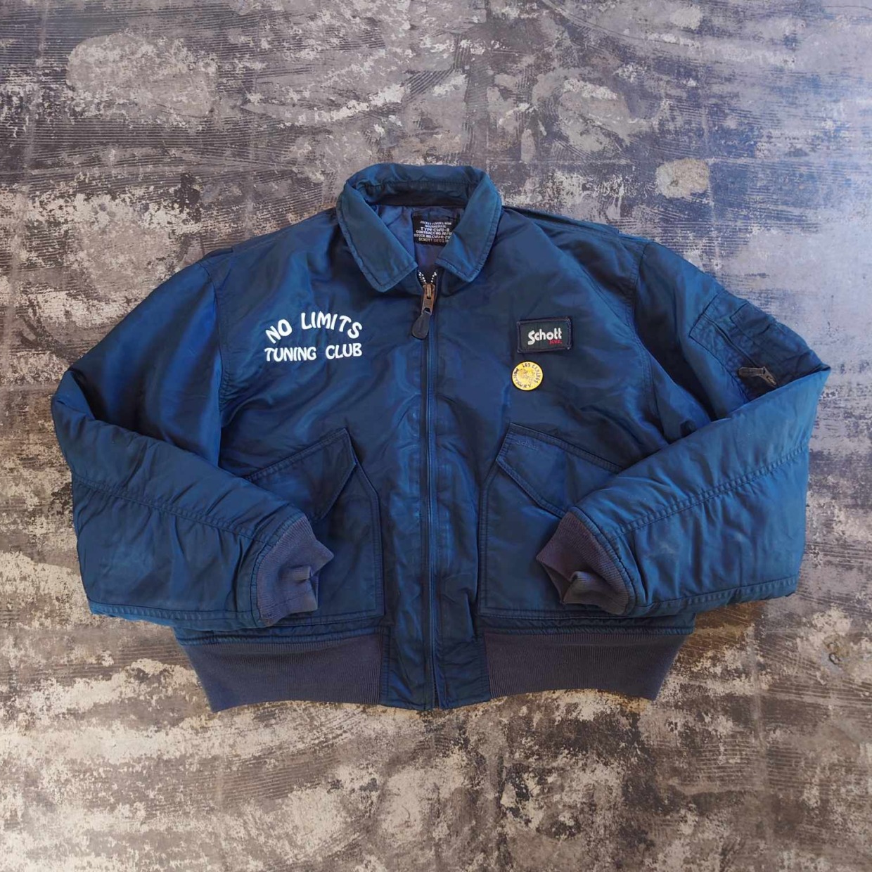 Schott USA製 “NO LIMITS TUNING CLUB” カスタム フライトジャケット
