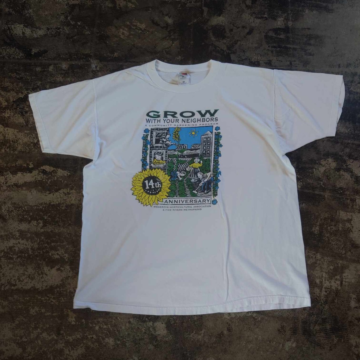 FRUIT OF THE LOOM “GROW WITH YOUR NEIGHBORS” 14th Anniversary プリントTシャツ